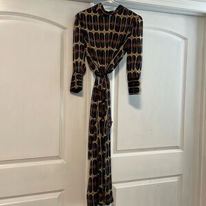 Zara Black and Gold Geometric Dress